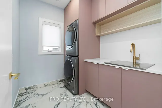 Additional image 31 of 47 Ambleside Ave