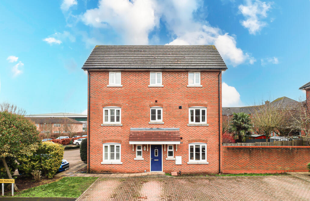 Additional image 5 of Centaurus Square, Curo Park, Frogmore, AL2