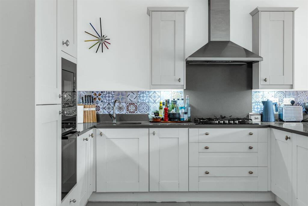 Additional image 6 of Butterwick Way, Welwyn