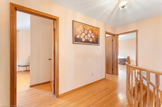 Additional image 20 of 17 Colgate Crt