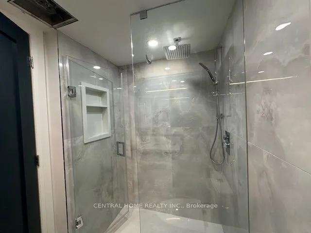 Additional image 22 of 85 Skymark Dr Unit 2502