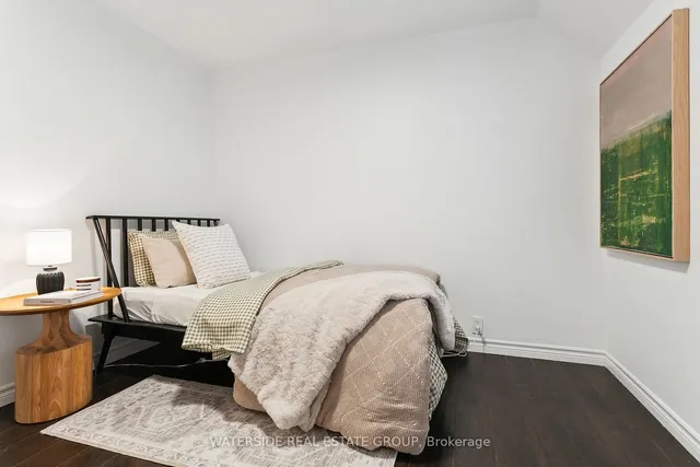 Additional image 36 of 201 Rosslyn Ave