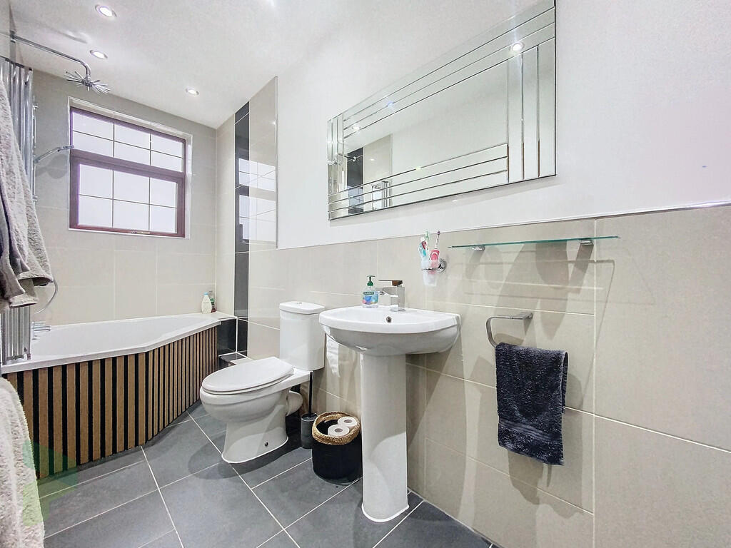 Additional image 33 of Cambridge Street, Darwen