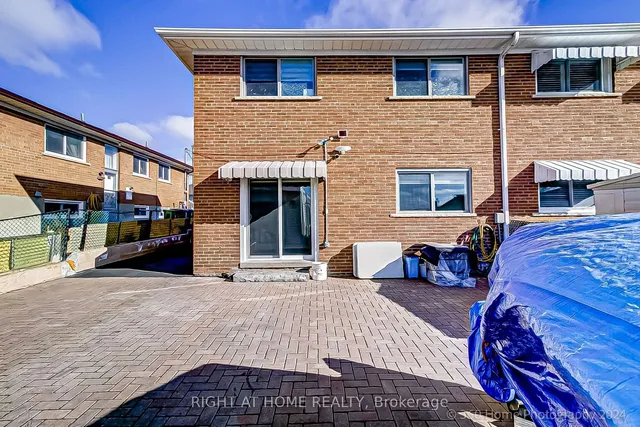 Additional image 36 of 38 Whitbread Cres