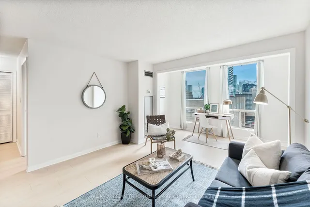 Additional image 6 of 25 Grenville St Unit 1905