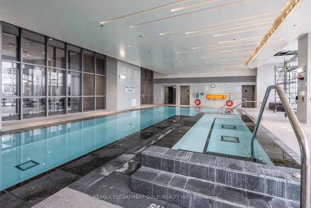 Additional image 33 of 2087 FAIRVIEW St Unit 2001