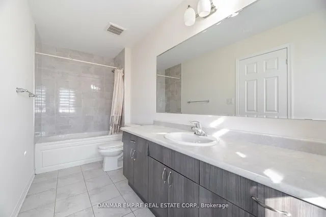 Additional image 25 of 1000 Asleton Blvd Unit 39