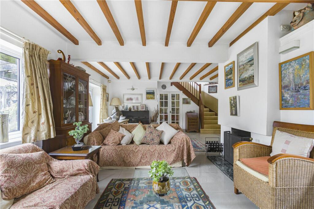 Additional image 5 of Pottersheath Road, Welwyn, Hertfordshire, AL6