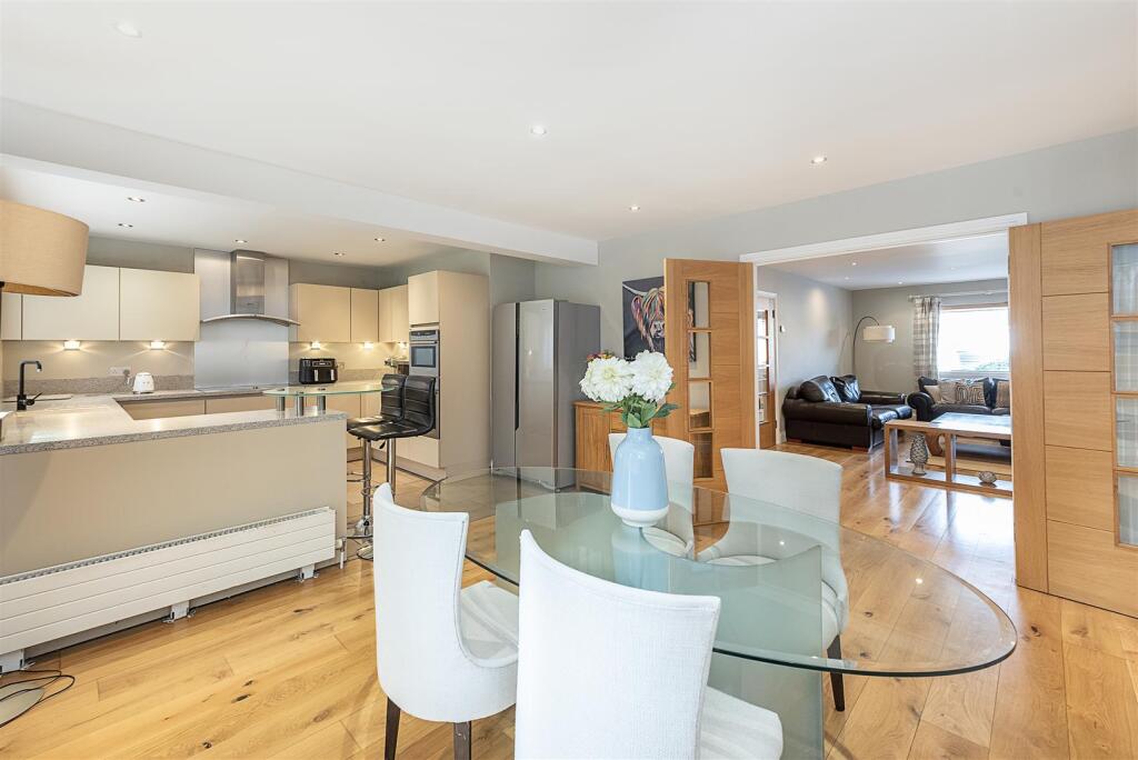 Additional image 3 of Tintern Close, Harpenden