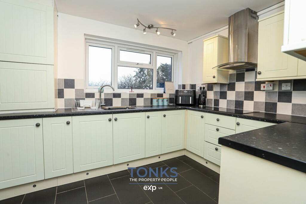 Additional image 5 of Bournebrook Crescent, Halesowen, B62 0HZ