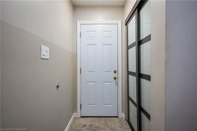 Additional image 7 of 205 Highland Cres Unit 12