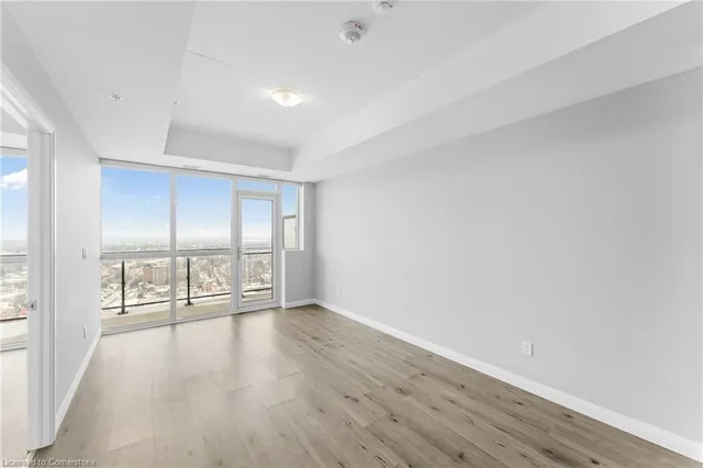 Additional image 8 of 60 Charles St Unit 2712