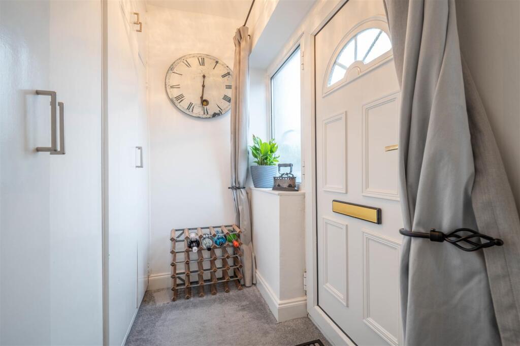 Additional image 11 of St. Johns Close, Henley-In-Arden