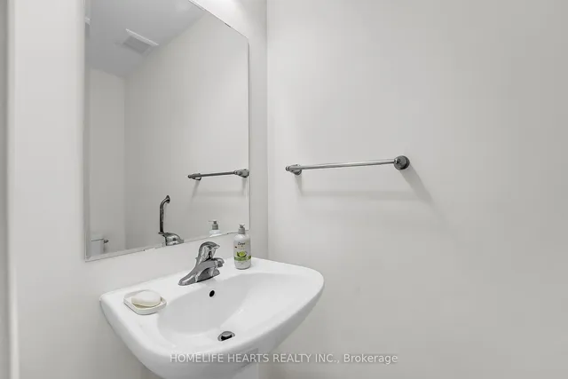 Additional image 7 of 250 Lagerfeld Dr Unit 11