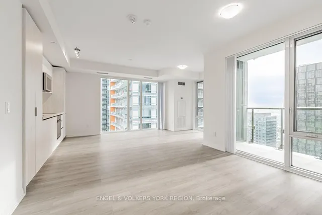 Additional image 2 of 28 Widmer St Unit 3929