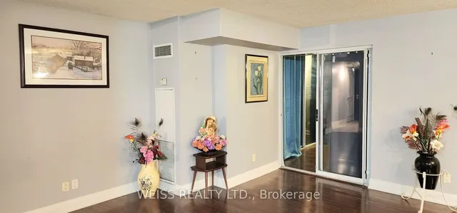 Additional image 12 of 2737 Keele St Unit 402