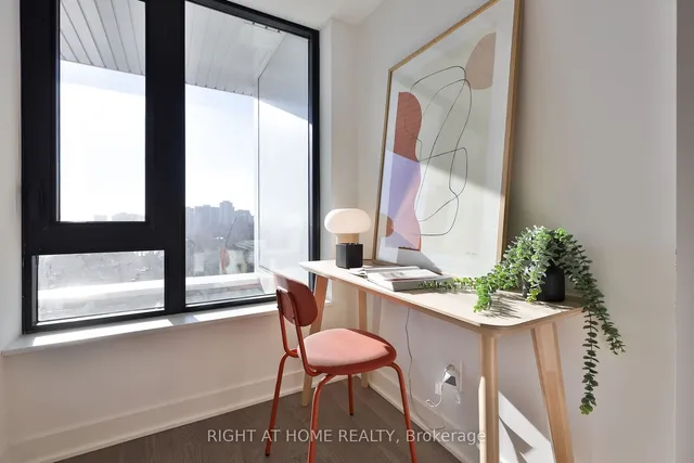 Additional image 17 of 2720 Dundas St Unit 604