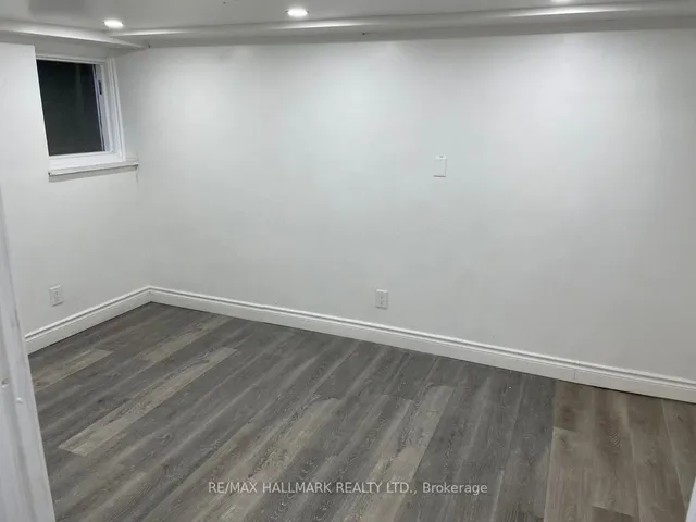 Additional image 36 of 177 Carlton St