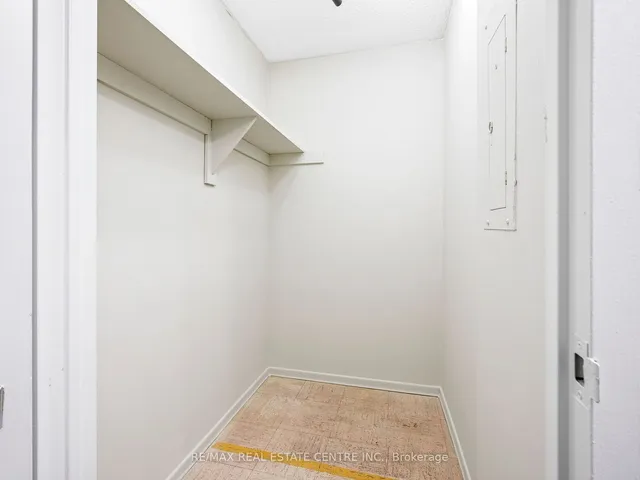 Additional image 35 of 15 Kensington Rd Unit 101