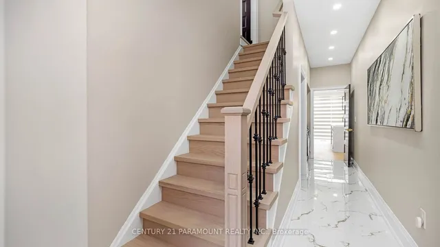 Additional image 32 of 22 Maldives Cres