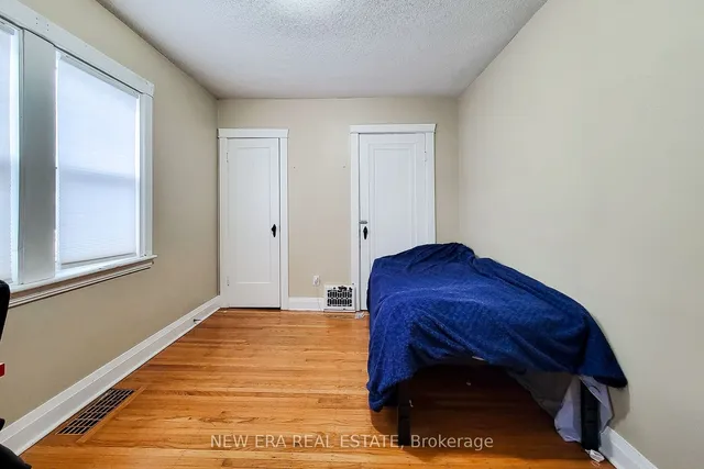 Additional image 20 of 107 Haddon Ave