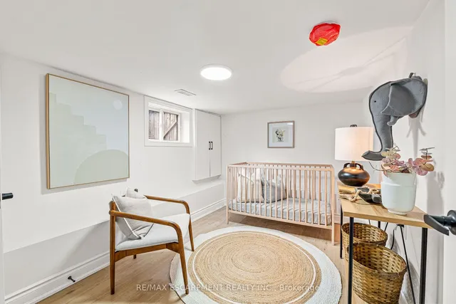 Additional image 29 of 20 Walter Ave