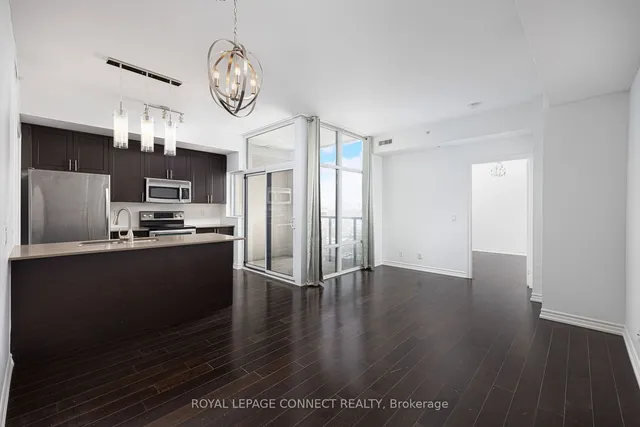 280 Donlands Ave Unit 910