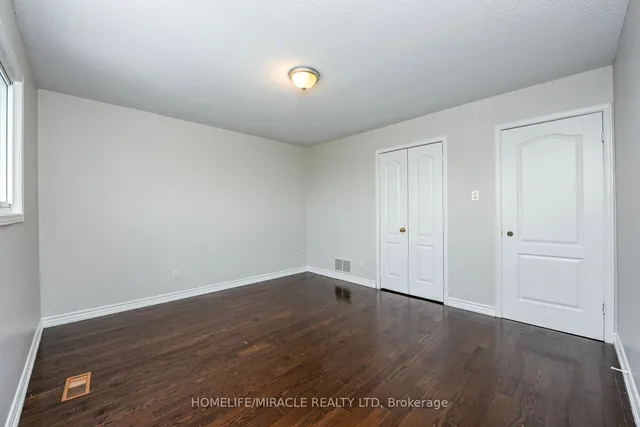 Additional image 14 of 102 Jade Cres