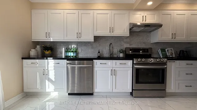 Additional image 13 of 29 Laurie Shepway