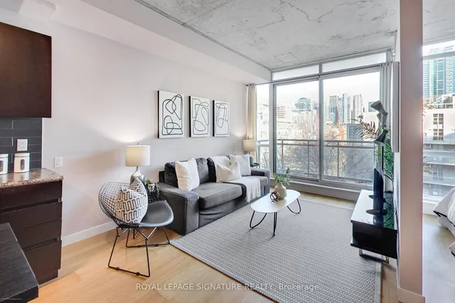 Additional image 11 of 38 Niagara St Unit 711