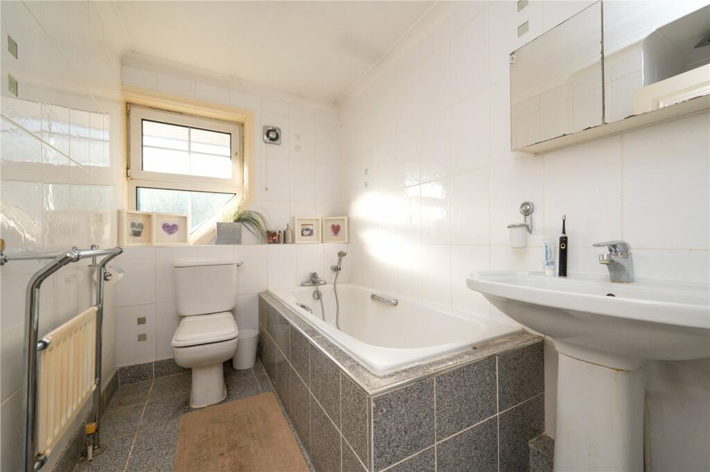 Additional image 12 of Aspen Close, Bricket Wood, St. Albans, Hertfordshire