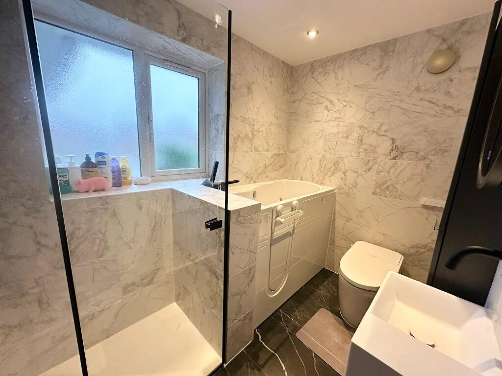 Additional image 14 of Copstone Drive, B93