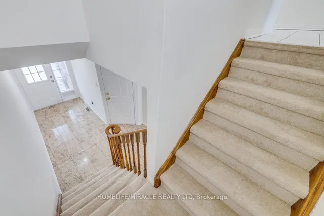 Additional image 10 of 42 Sufi Cres