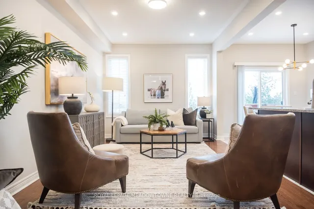 Additional image 5 of 394 Bessborough Dr