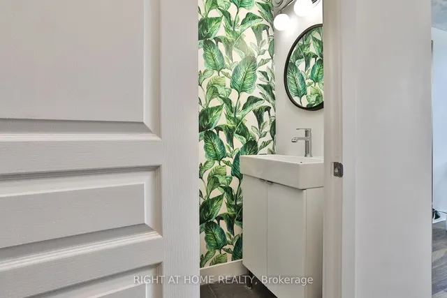 Additional image 19 of 77 Lombard St Unit 303