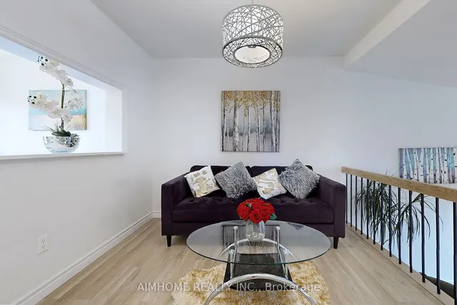 Additional image 8 of 566 Sandhurst Circ