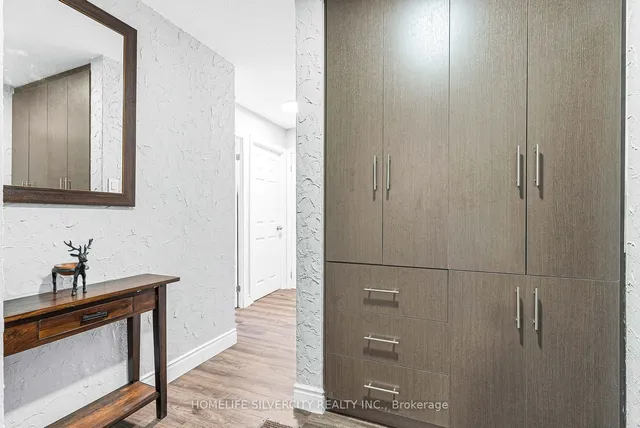 Additional image 29 of 18 Knightsbridge Rd Unit 2303