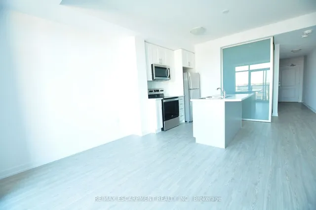 Additional image 8 of 450 Dundas St Unit 319