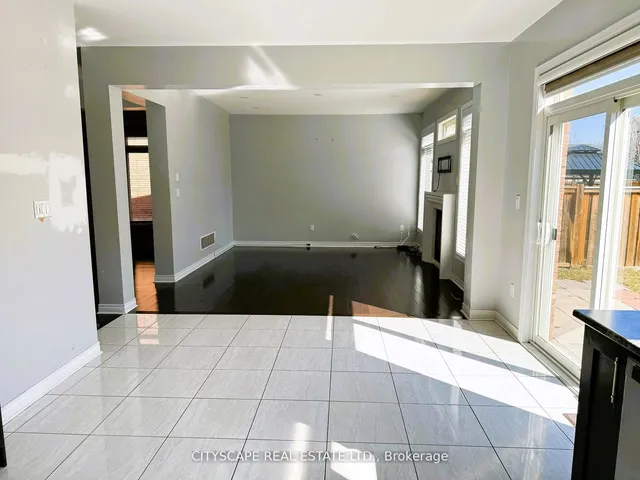 Additional image 10 of 7 Attraction Dr