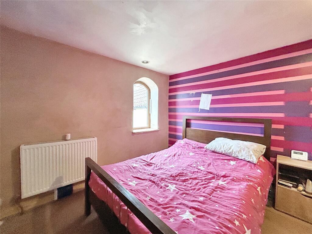 Additional image 5 of Norleaze