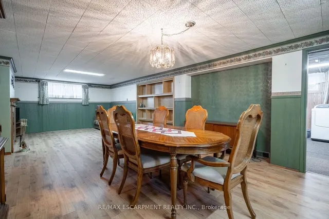 Additional image 27 of 35 Wildewood Ave