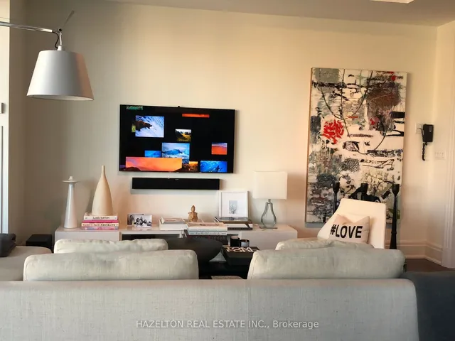 Additional image 4 of 55 Scollard St Unit 701