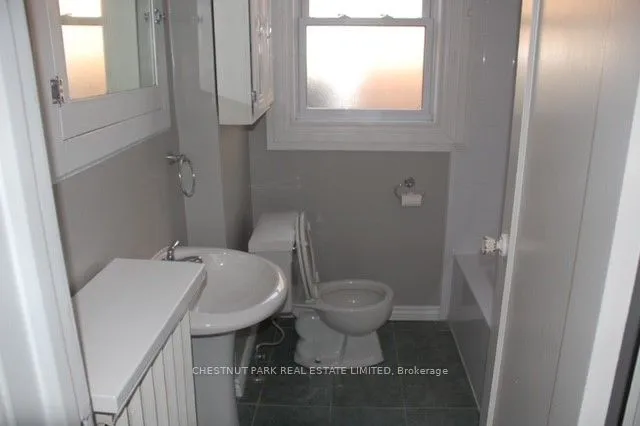 Additional image 30 of 15 Braemar Ave