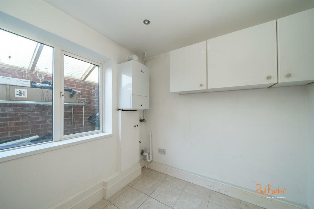 Additional image 26 of Cell Barnes Lane, St. Albans