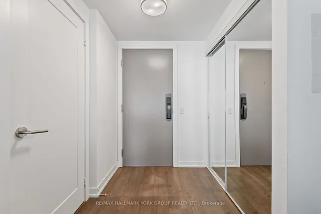 Additional image 5 of 10 York St Unit 1204