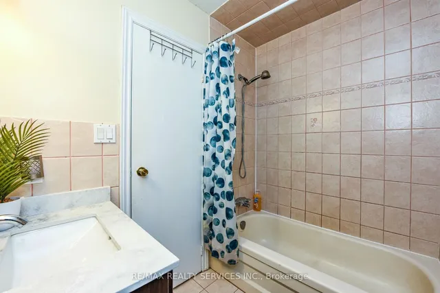 Additional image 18 of 70 Morley Cres Unit 70