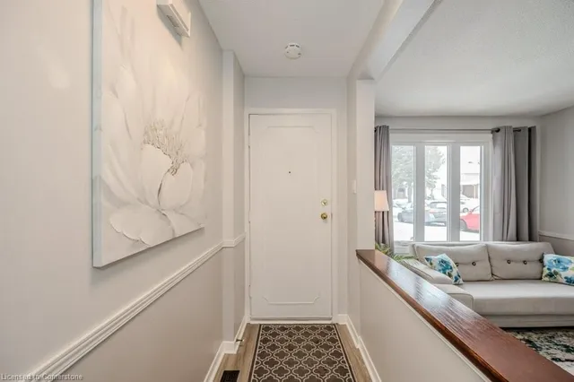 Additional image 3 of 139 Fanshawe Dr