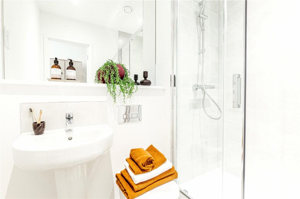 Additional image 8 of Aspect House, Hatfield Rise, Hatfield, AL10