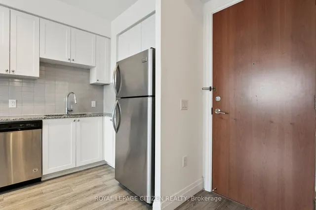 Additional image 8 of 2800 Keele St Unit 713