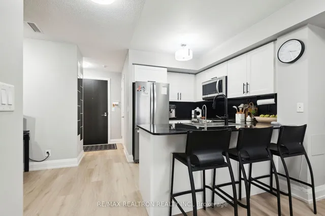 Additional image 22 of 1070 Sheppard Ave Unit 208